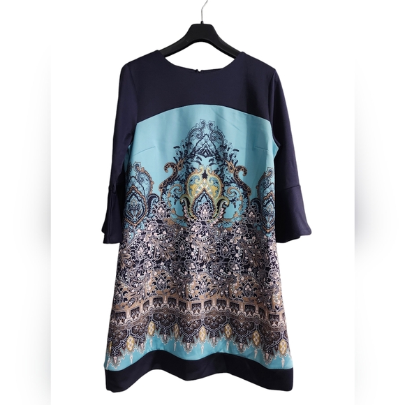 NY &Co Blue paisley print stretch 2in above knee mini dress size L - Picture 2 of 8